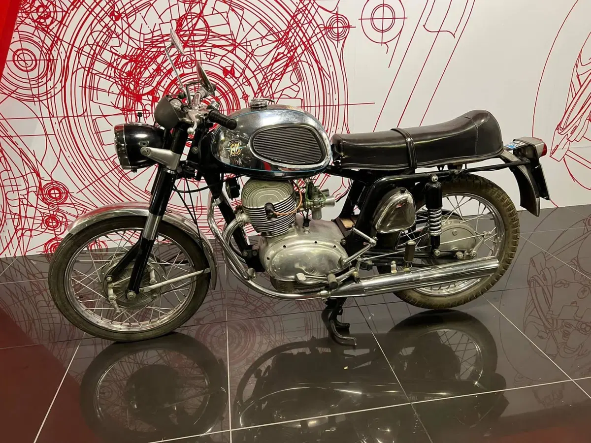 MV Agusta 250 (2)