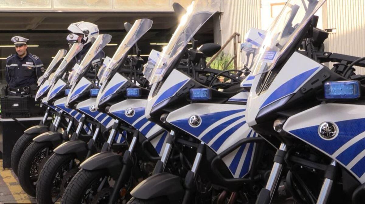 Nuove Yamaha Tracer 7, ed etilometri, alla Polizia Locale di Genova - News  