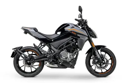 CFMOTO 300NK (2021 - 26) nuova