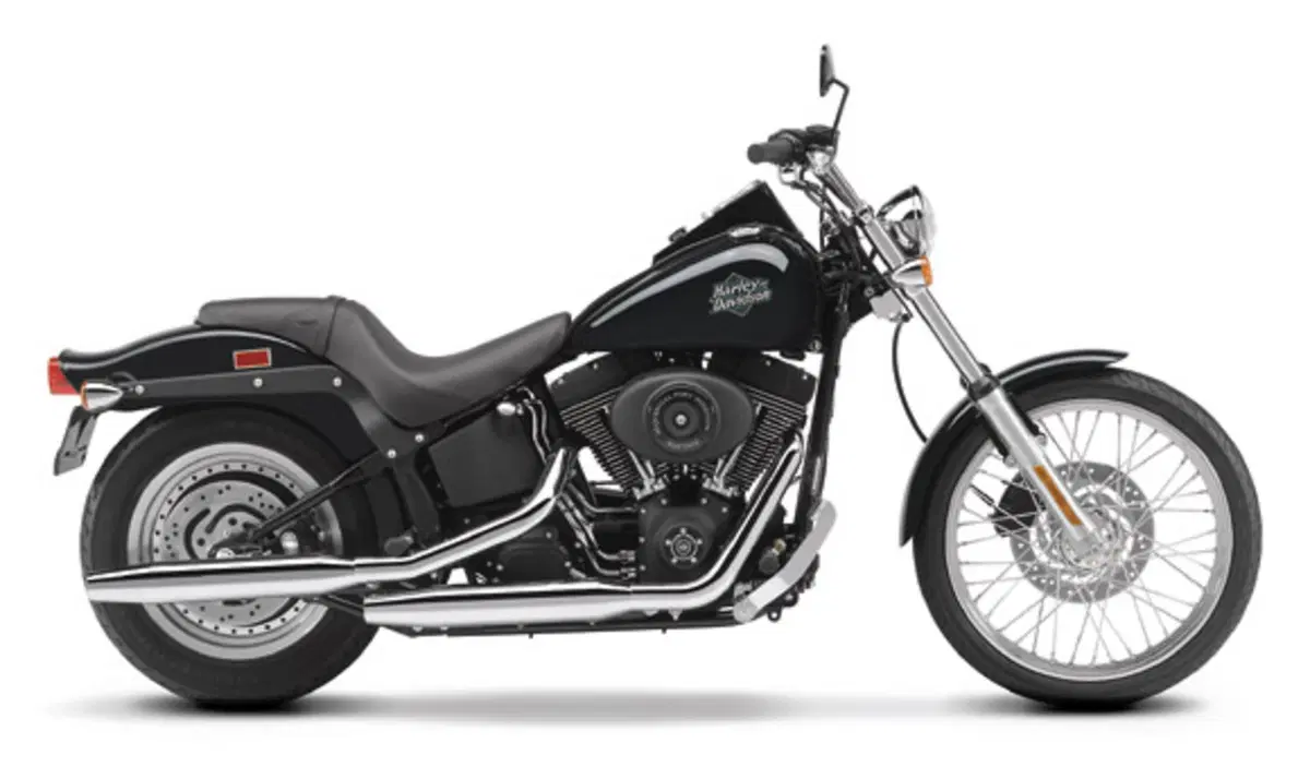 Harley-Davidson 1340 Night Train (1997 - 99) - FXSTB