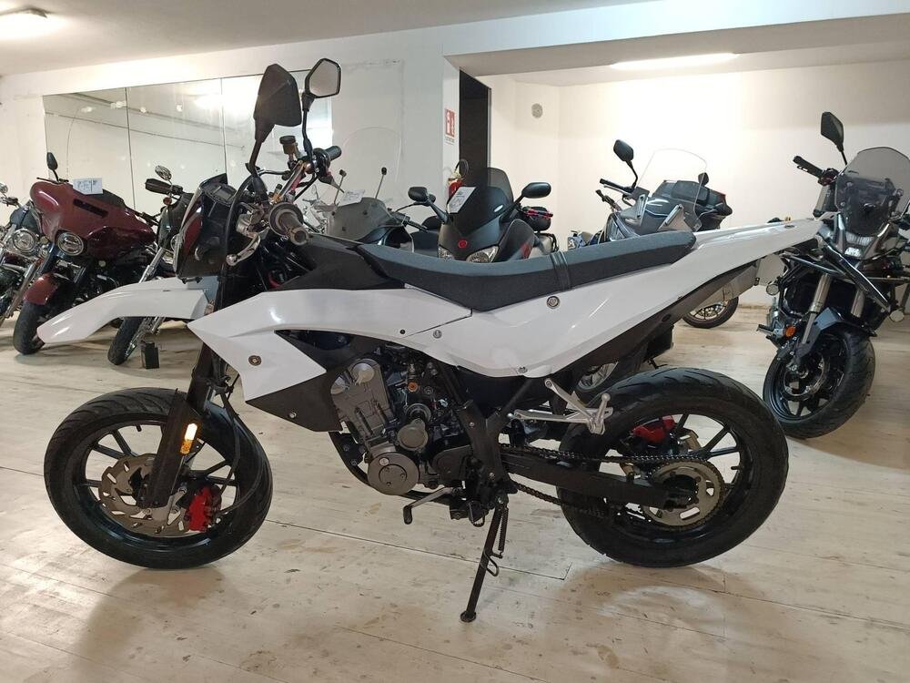 KSR Moto TR 125 SM EFI (2017 - 18) (5)