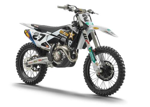 Husqvarna presenta la nuova FC 450 Rockstar Edition 2023 (4)