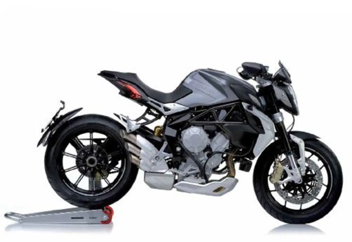 MV Agusta Dragster 800 Dragster 800 (2014 - 19) (2)