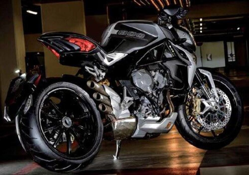 MV Agusta Dragster 800 (2014 - 19) (5)