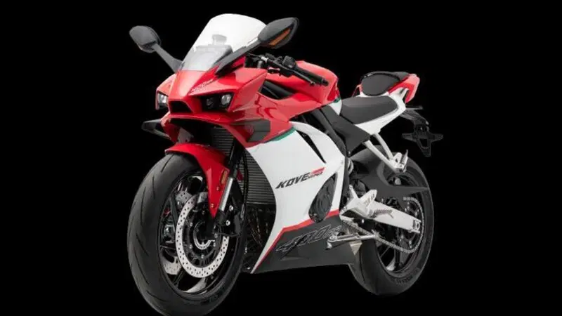 Il ritorno delle 400 quattro cilindri: Kove 400RR