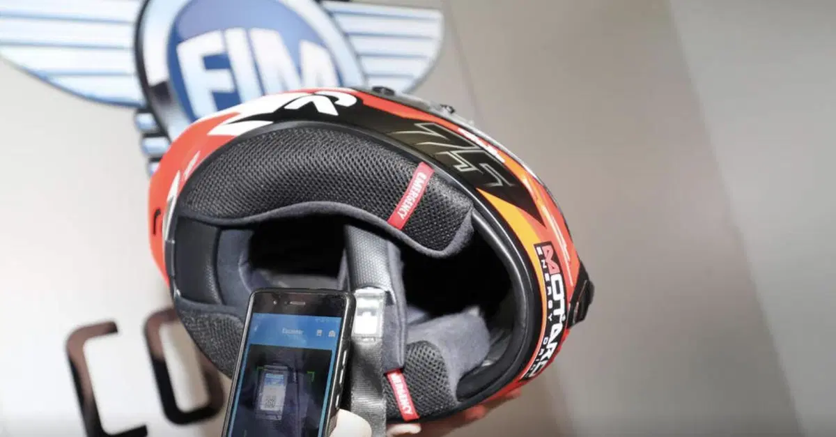 La FIM presenta, FRHPhe-02 l'omologazione per i caschi dei piloti offroad