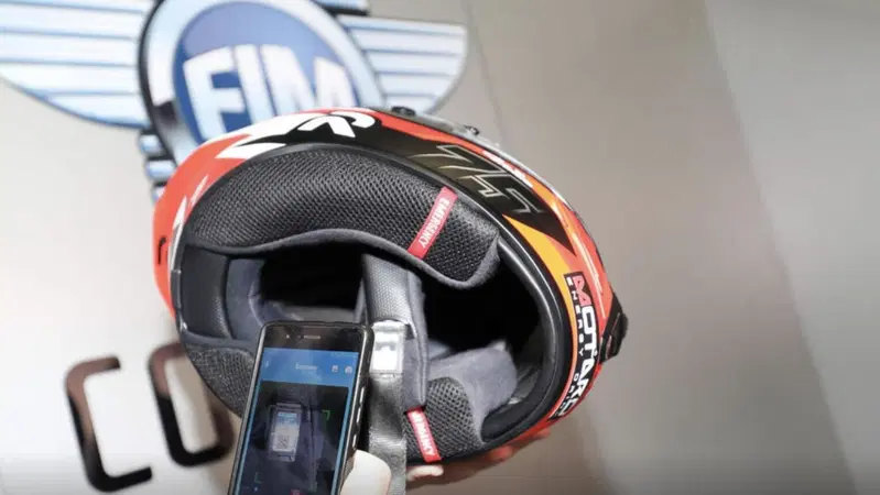 La FIM presenta, FRHPhe-02 l'omologazione per i caschi dei piloti offroad