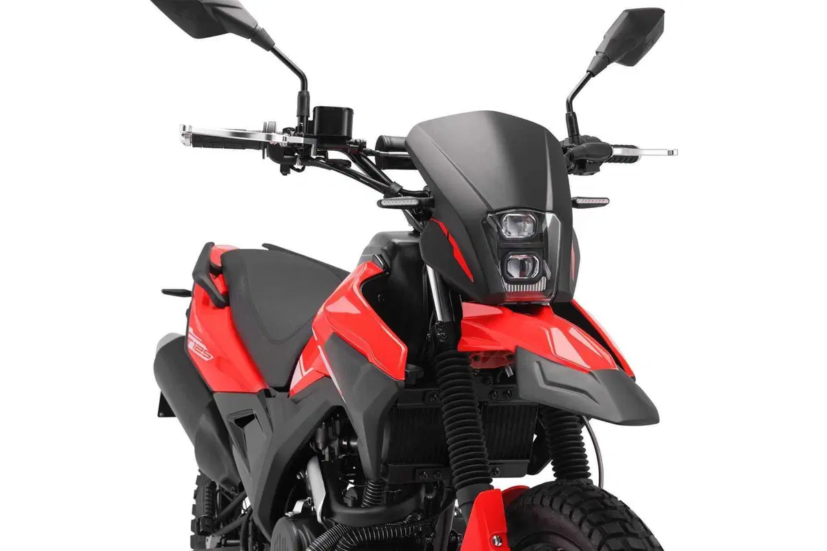 MBP lancia le nuove T125 e T125X adventure (7)