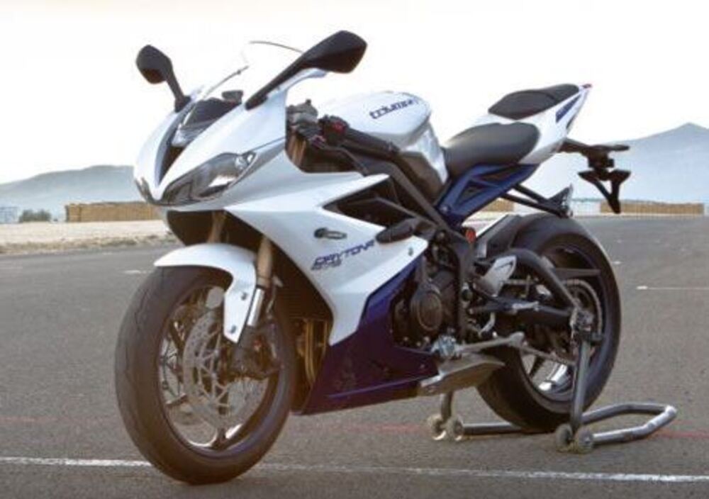 Triumph Daytona 675 (2013 - 14)