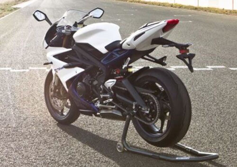 Triumph Daytona 675 (2013 - 14) (2)