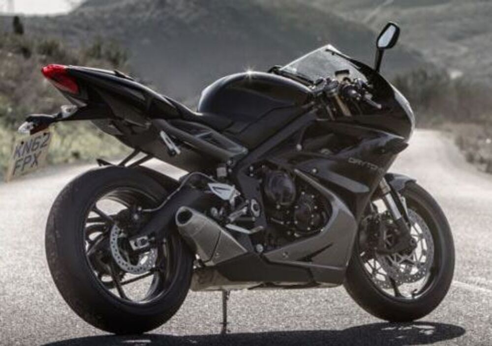 Triumph Daytona 675 (2013 - 14) (4)