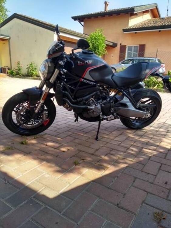 Ducati Monster 821 Stealth (2019 - 20) (2)
