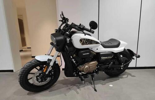 La Sportster S piccola si chiama Motofino V-Maxter (8)