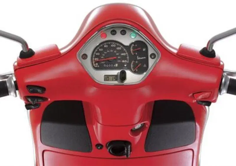 Vespa GTS 125 GTS 125 Super ABS (2014 - 16) (5)