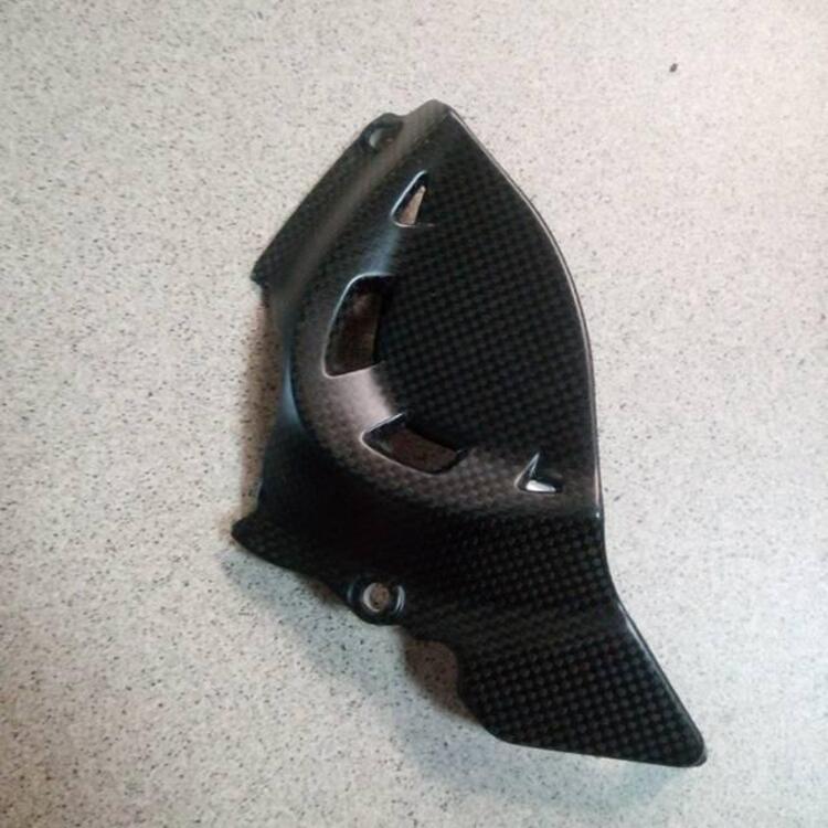 Cover pignone Carbonio Monster 1200 Ducati (4)