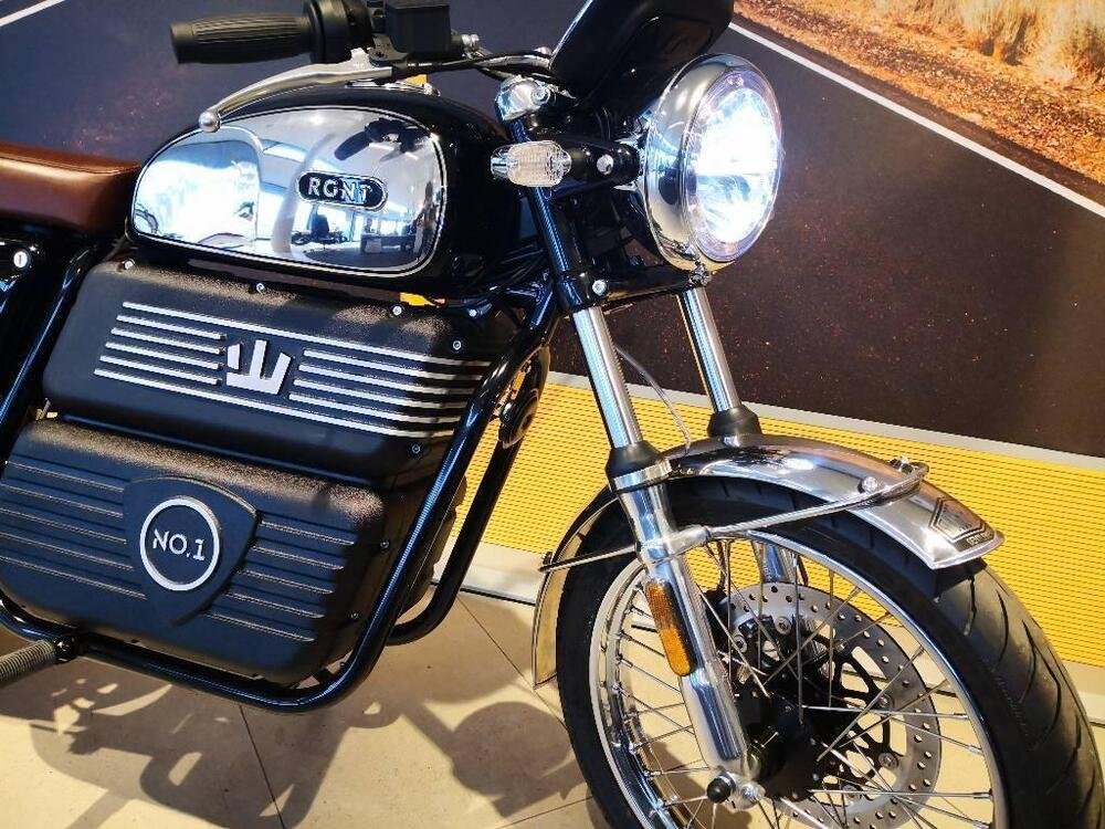 RGNT Motorcycles No.1 Classic SEL (2023 - 24) (4)