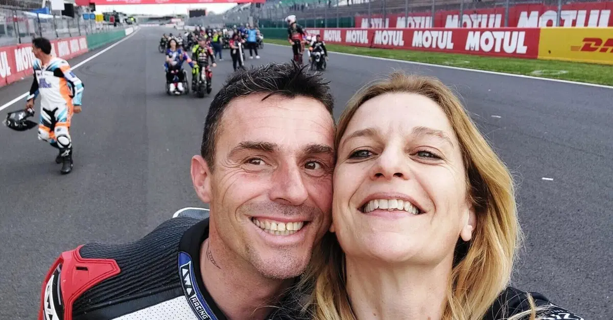 Un amore a 300 km all'ora: Emiliano Malagoli e Chiara Valentini festeggiano un amore nato 10 anni fa al Mugello!