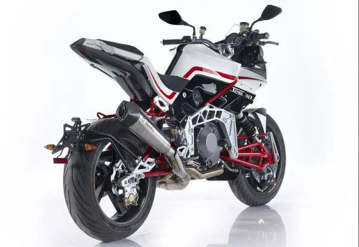 Bimota Tesi 3D Tesi 3D (2014 - 17) (3)