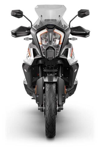 La KTM 1290 Super Adventure S si rifà il trucco per il 2023 (7)