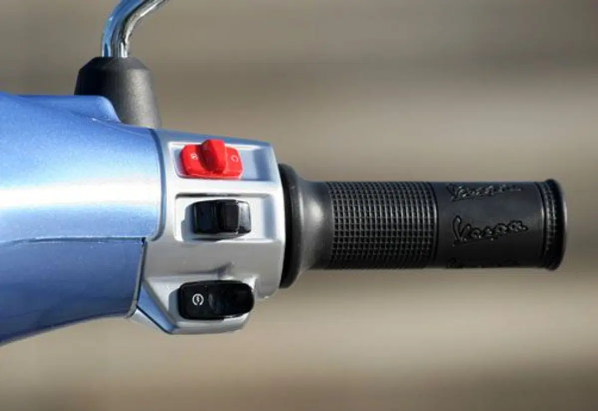 Vespa Primavera 125 Primavera 125 3V ie ABS (2014 - 16) (9)