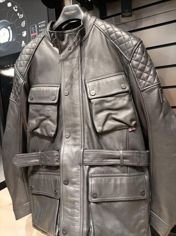 LEATHER BECK JACKET Giubbotto in pelle Triumph (2)