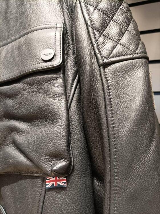LEATHER BECK JACKET Giubbotto in pelle Triumph (3)