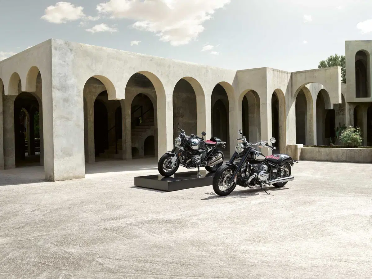 Nuove R nineT 100 Years e R18 100 Years: per i cento anni del boxer BMW (3)