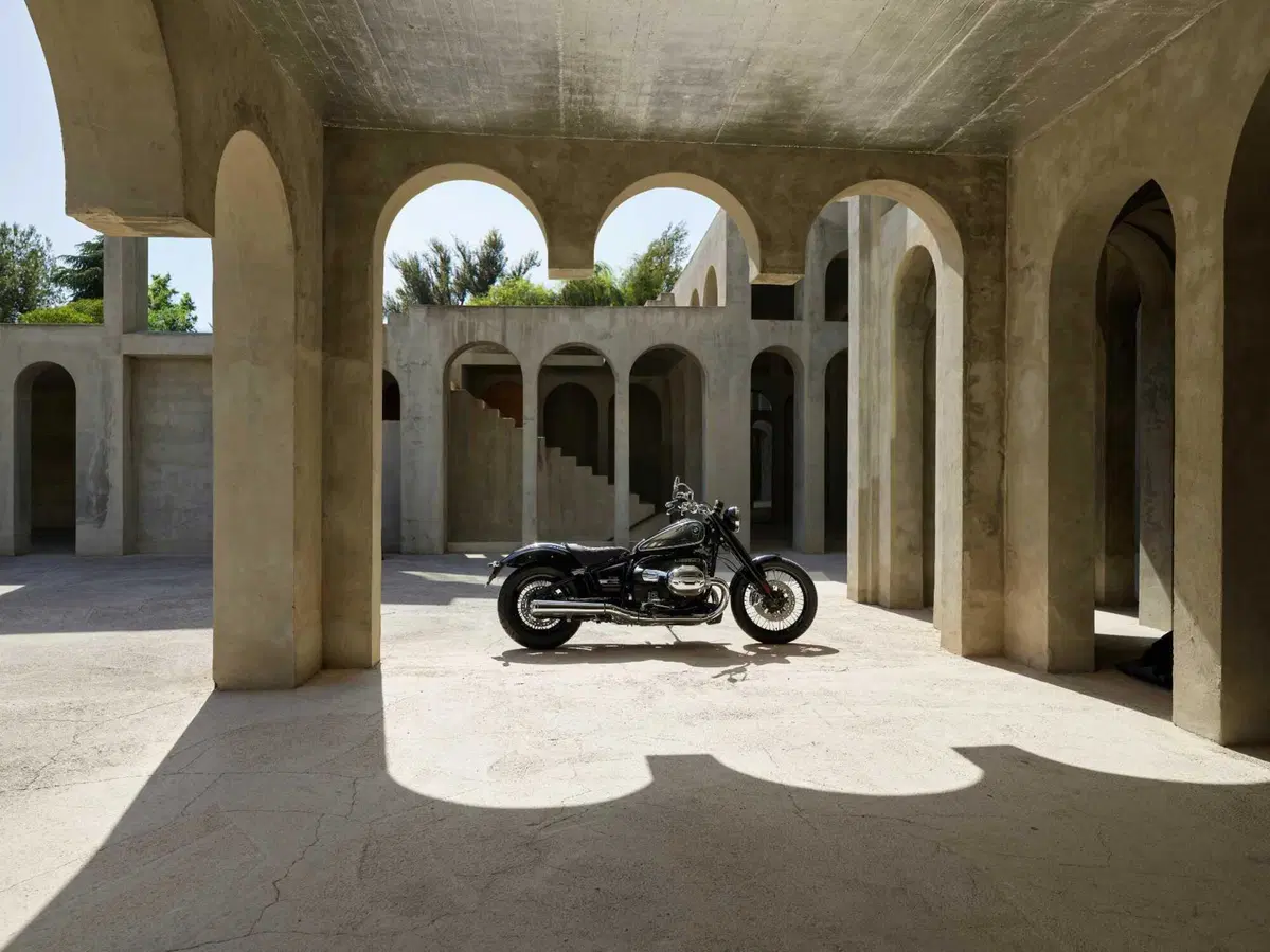 Nuove R nineT 100 Years e R18 100 Years: per i cento anni del boxer BMW (20)