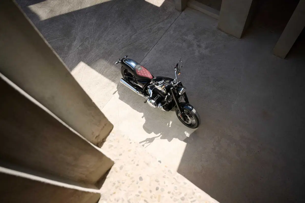 Nuove R nineT 100 Years e R18 100 Years: per i cento anni del boxer BMW (26)