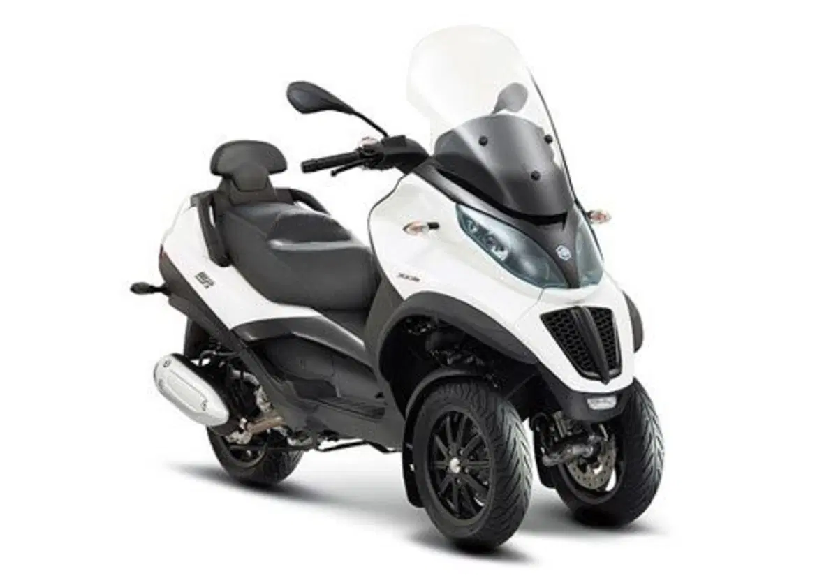 Piaggio MP3 Mp3 300 ie Sport LT ABS (2014 - 16) (5)
