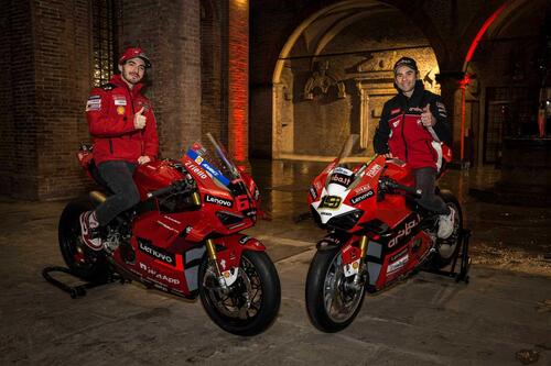 Ecco le speciali Ducati Panigale V4 per i mondiali di Bagnaia e Bautista (2)