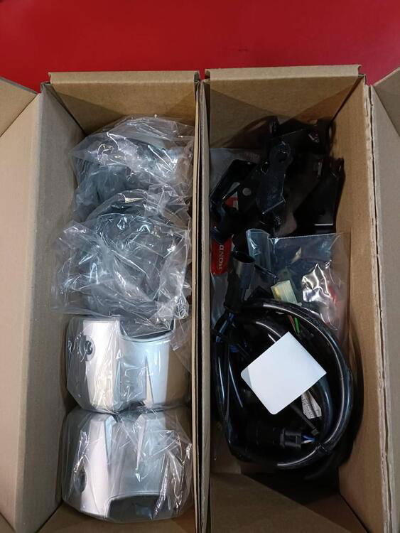 Kit attacco fendinebbia a led per Honda NC 700 dal