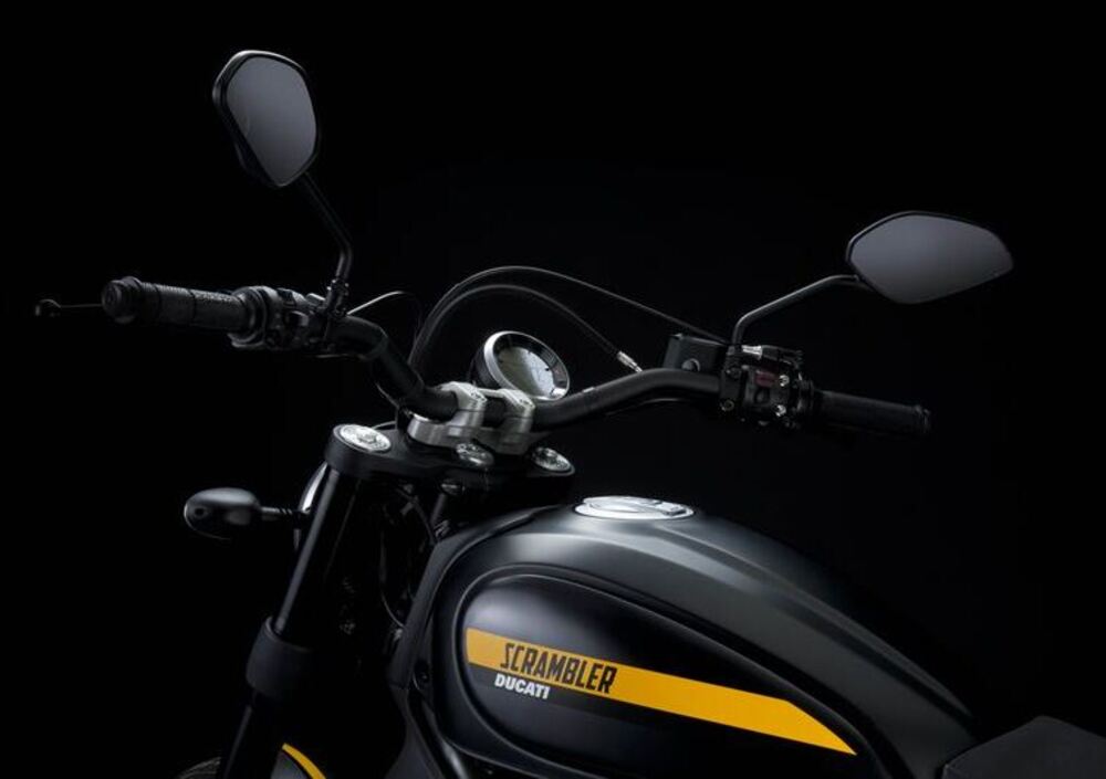 Ducati Scrambler 800 Full Throttle (2015 - 16) (3)