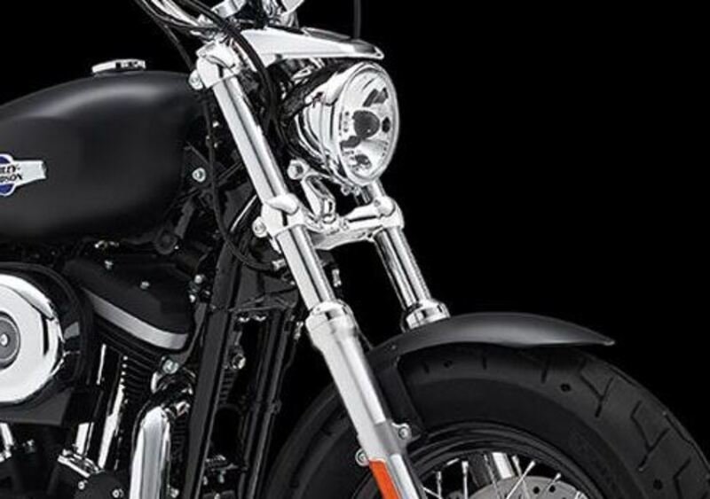 Harley-Davidson Sportster 1200 Custom CB (2013 - 17) - XL 1200CB (3)