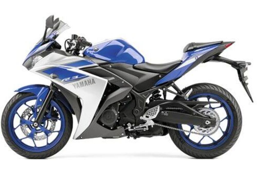 Yamaha YZF R3 (2015 - 17) (4)