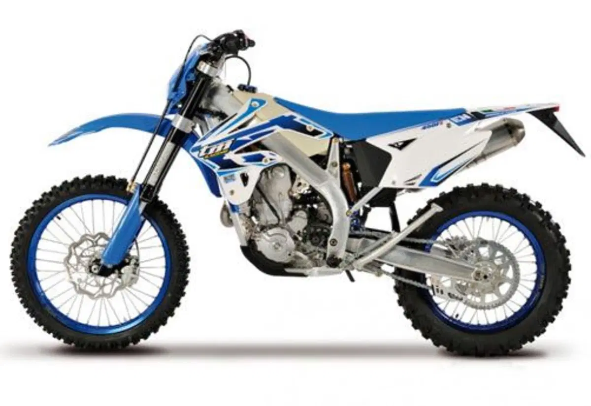 Tm Moto EN 450 F EN 450 Fi ES (2015) (2)
