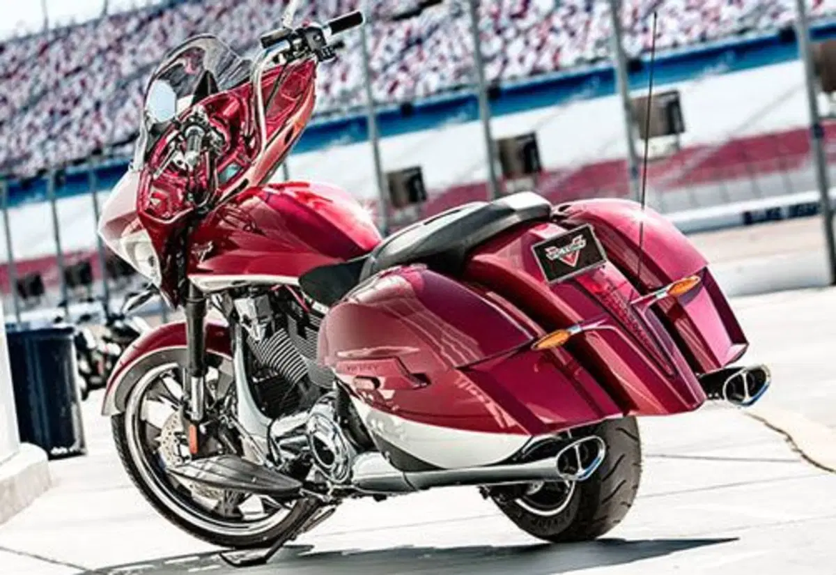 Victory Magnum Magnum (2015 - 20) (2)