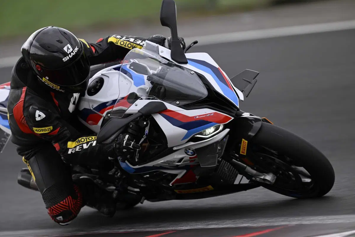 TEST BMW M1000RR Pistard: la regina del National Trophy 2022 (33)