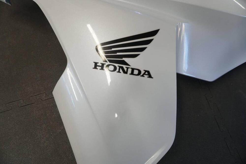 Fianco carena sinistro Honda Cb 1000f (2)