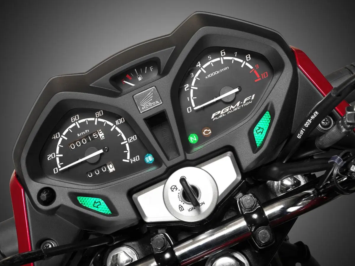 Honda CB125F: dichiara 51,3 km/l (2)