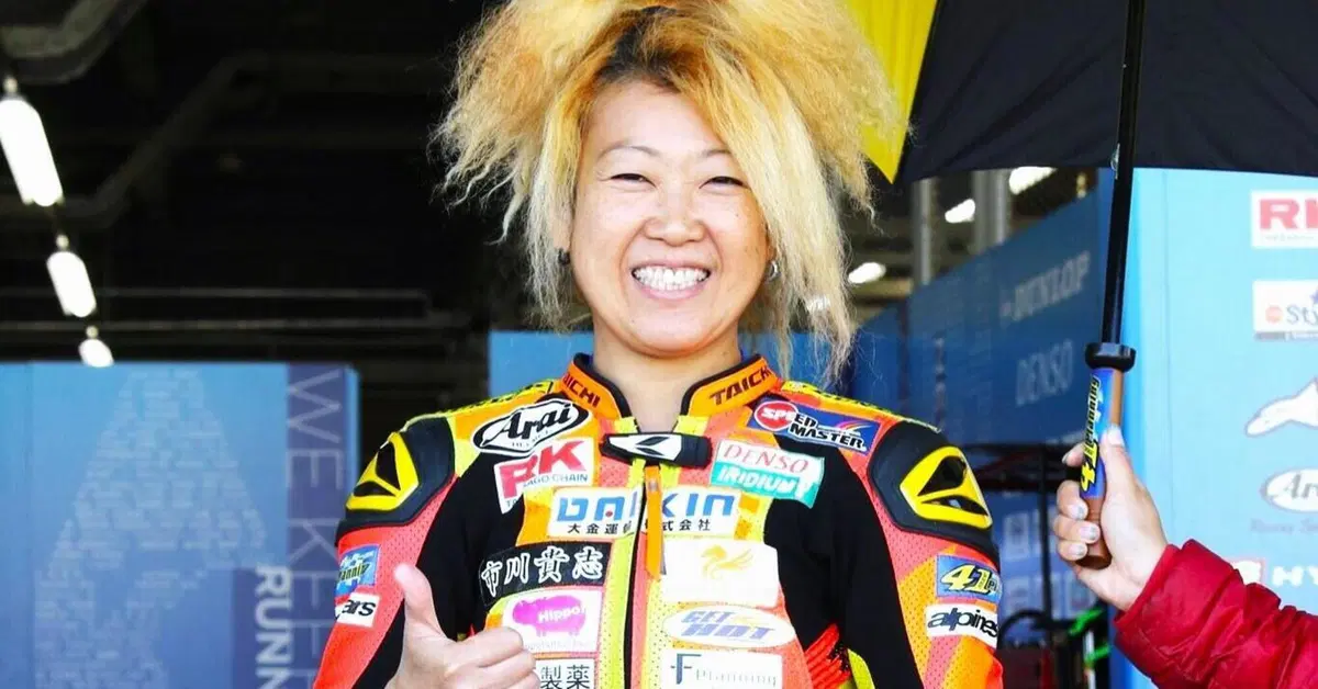 Naoko Takasugi, pilota sorda, eroina del Giappone e sconosciuta all'estero