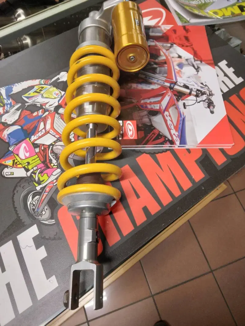 AMMORTIZZATORE OHLINS TTX Öhlins (3)