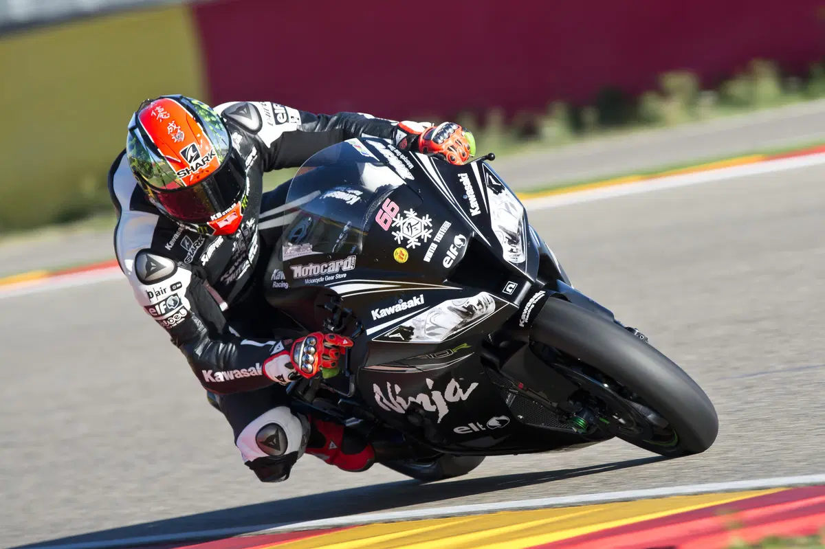 Superbike. Ducati chiude davanti a Kawasaki i primi test 2015 (14)