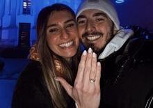 MotoGP 2022. Dopo il mondiale il matrimonio, Pecco Bagnaia ha chiesto la mano di Domizia Castagnini!