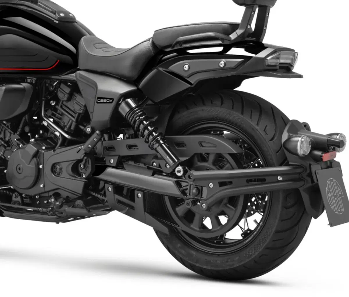 Anche una cruiser V2, la C650V, fra le novità di Moto Bologna Passione (9)