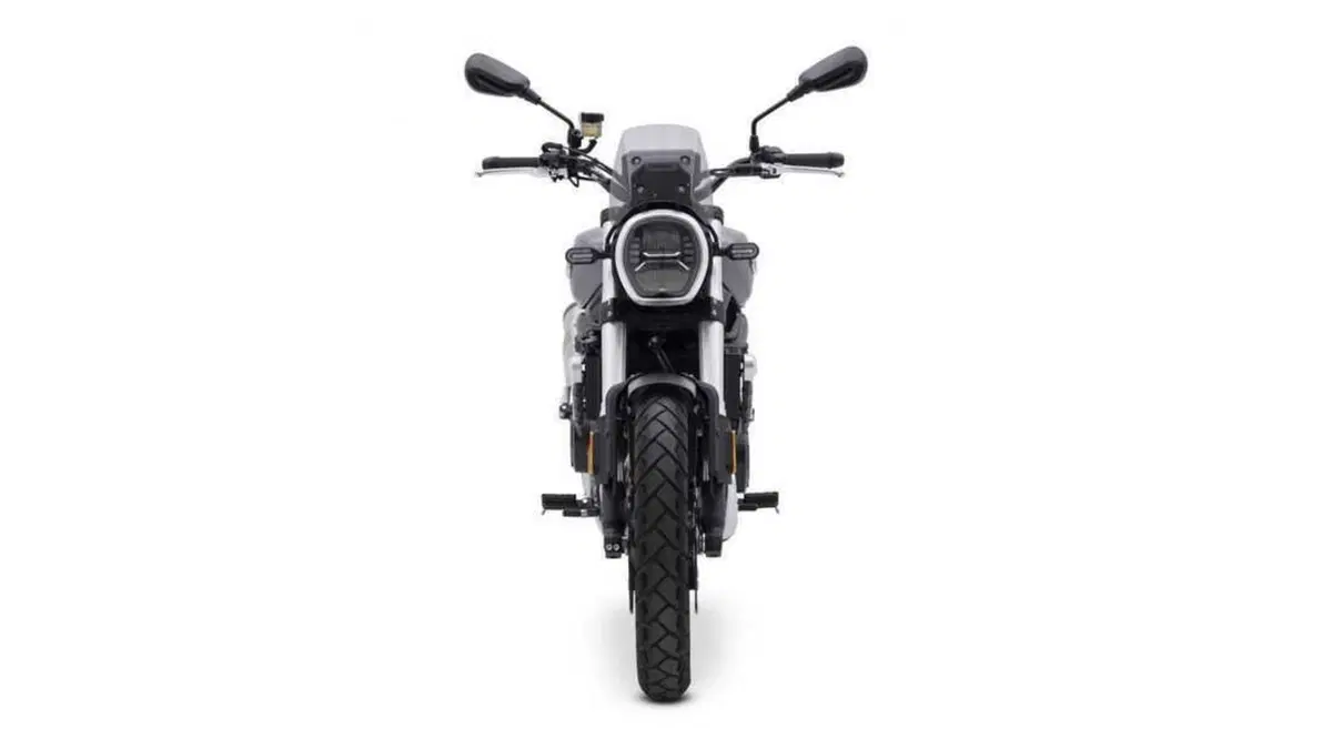 VOGE Trofeo 525ACX, nuova Scrambler in arrivo (10)