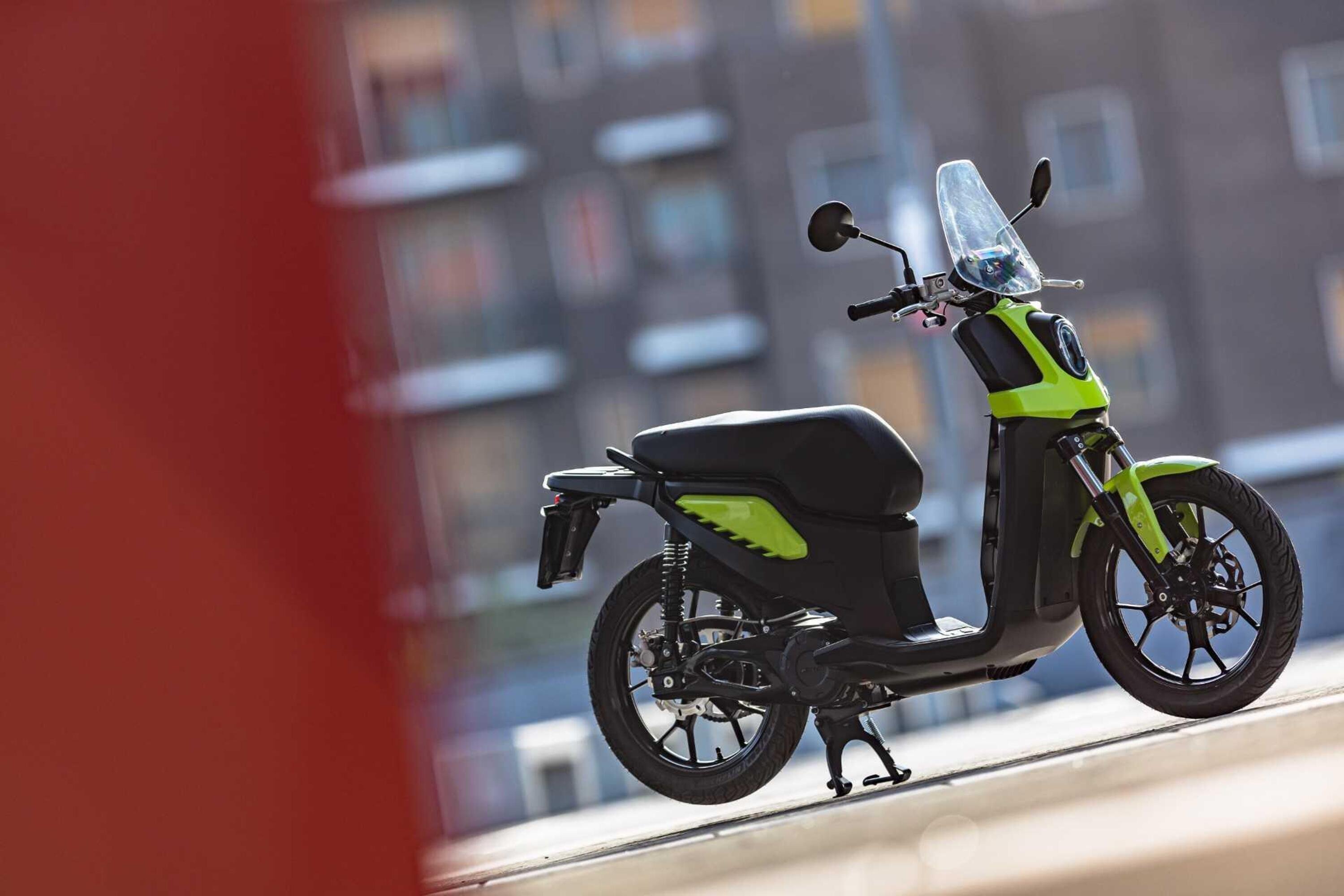 Fantic Electric, il primo scooter elettrico della marca veneta in vendita a febbraio