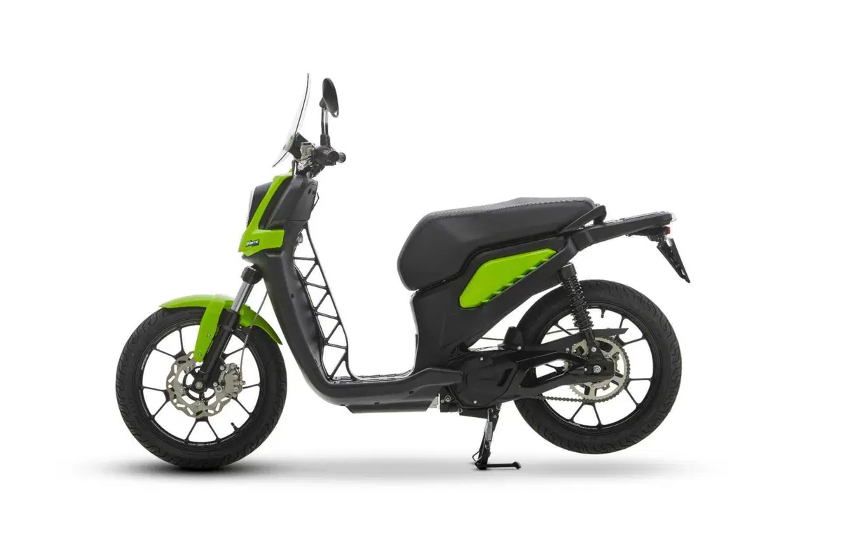 Fantic Electric, il primo scooter elettrico della marca veneta in vendita a febbraio (2)