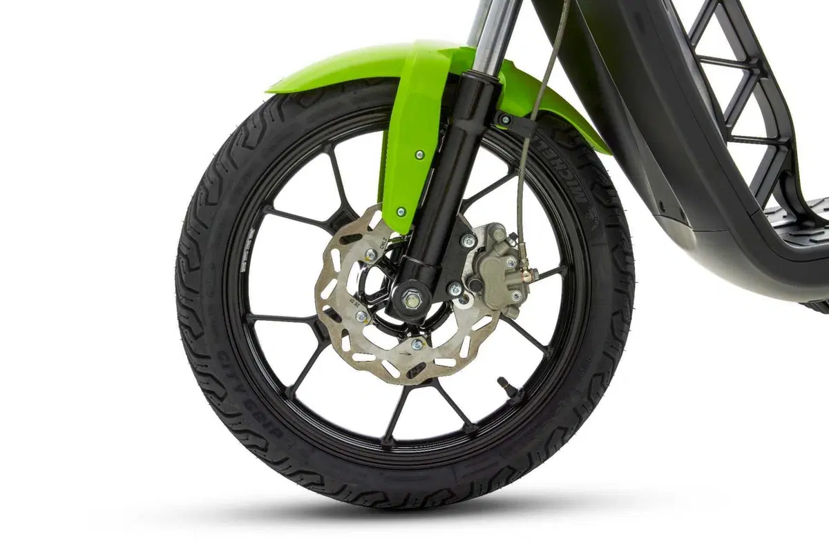 Fantic Electric, il primo scooter elettrico della marca veneta in vendita a febbraio (14)