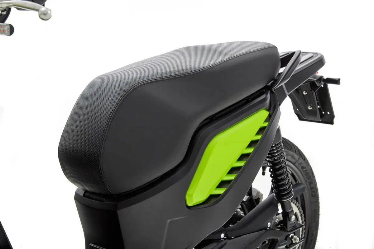 Fantic Electric, il primo scooter elettrico della marca veneta in vendita a febbraio (10)